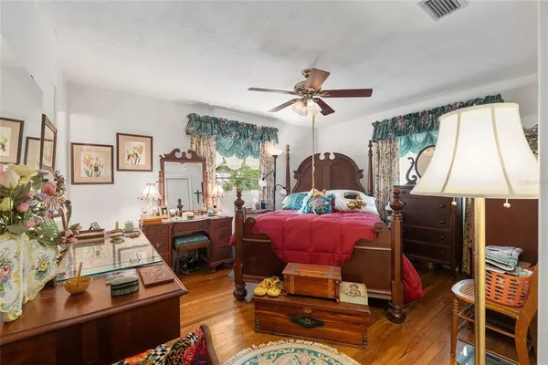 $389,000 | 3710 Northwest 22nd Place, Gainesville, FL 32605