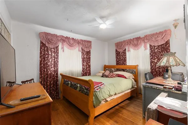 $389,000 | 3710 Northwest 22nd Place, Gainesville, FL 32605