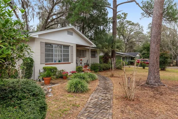 $389,000 | 3710 Northwest 22nd Place, Gainesville, FL 32605
