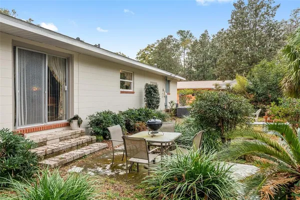 $389,000 | 3710 Northwest 22nd Place, Gainesville, FL 32605