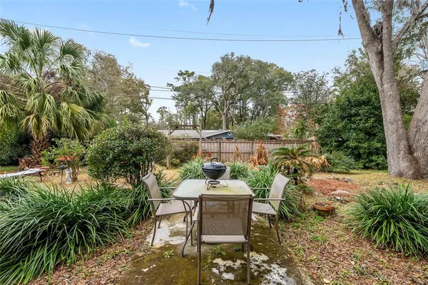 $389,000 | 3710 Northwest 22nd Place, Gainesville, FL 32605