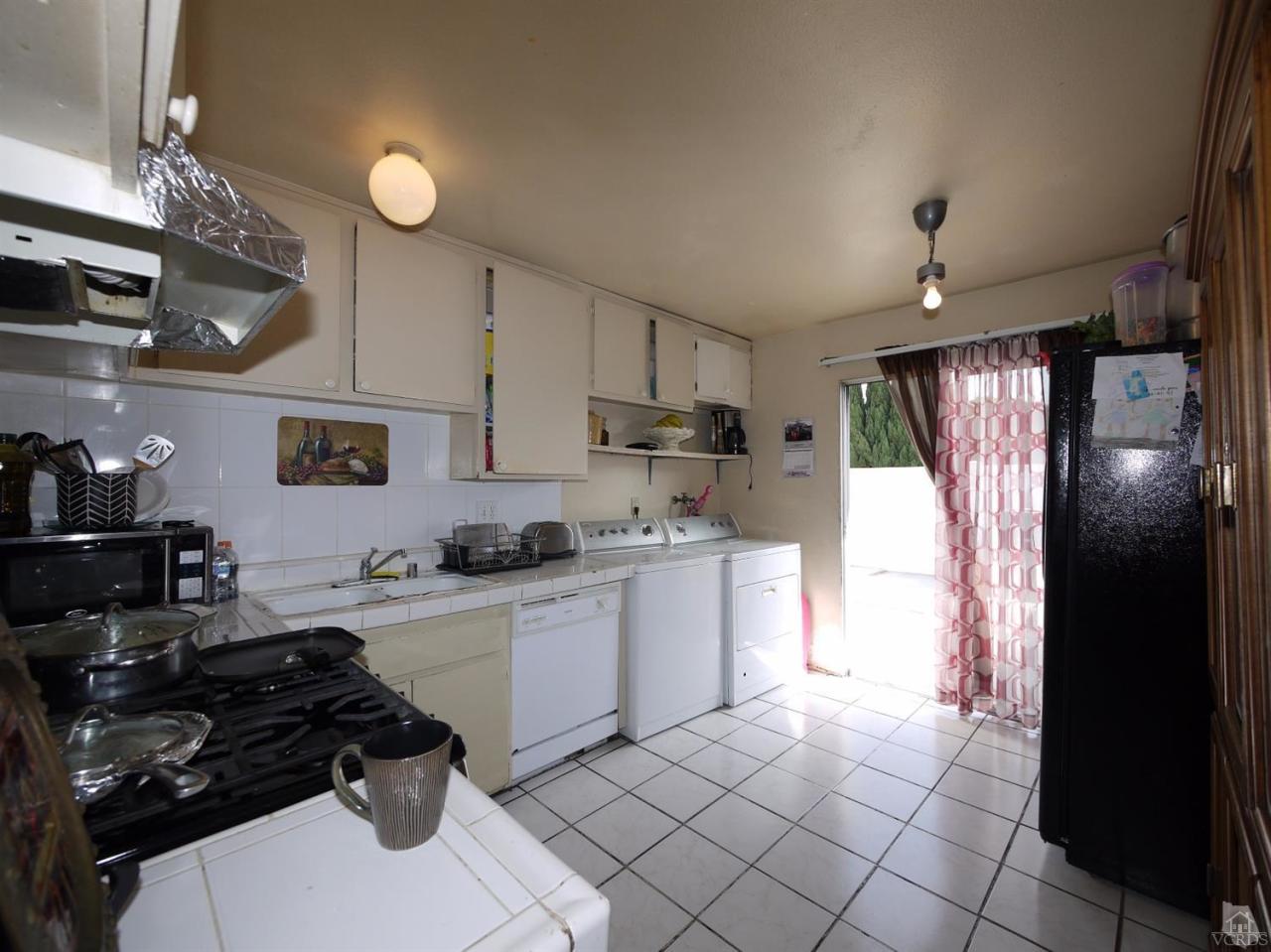 2114 Alexander Street Oxnard, CA 93033 - Photo 4 of 11 Additional Photo