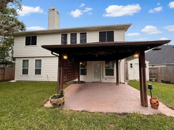 $2,550 | 3126 Valley Court, Manvel, TX 77578