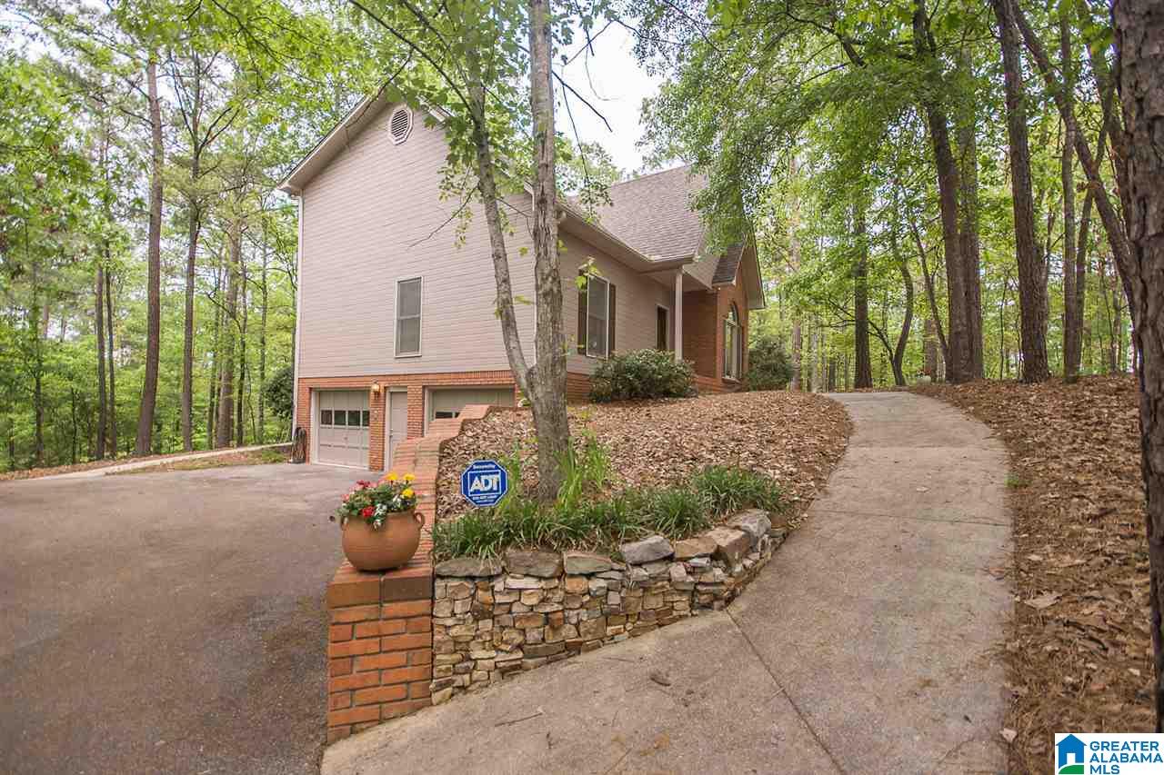 6 Wildwood Way Calera, AL 35040 - Photo 2 of 32