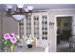 299 Calef Road Manchester, NH 03103 - Photo 5 of 5