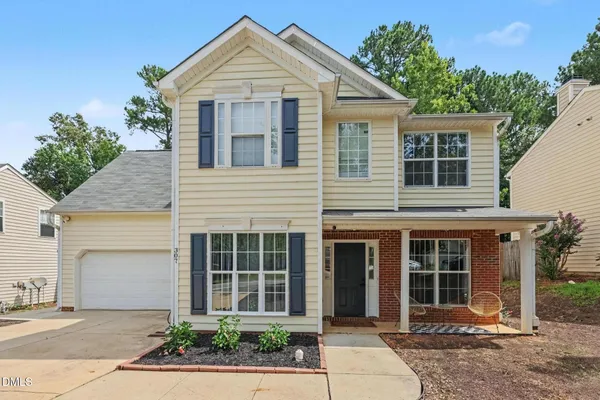$429,000 | 307 Ridge Lake Drive, Apex, NC 27539