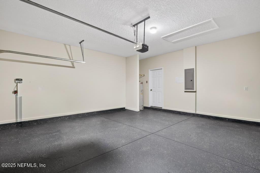 612 Spruce Creek Road St. Johns, FL 32259 - Photo 43 of 50 a view of a room with an empty space