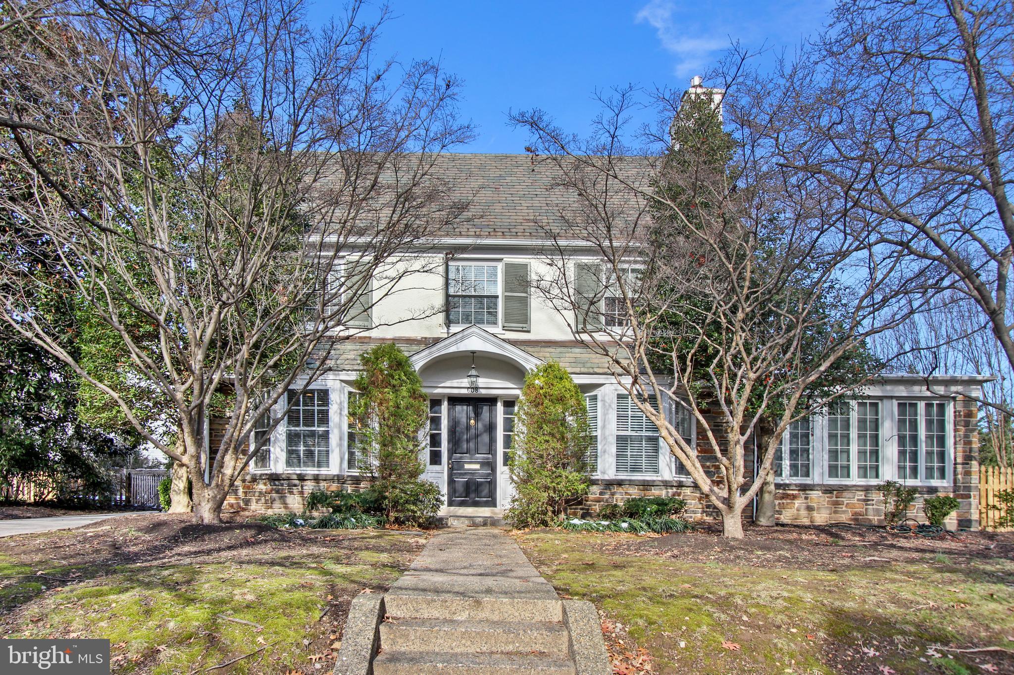 608 Somerset Road Baltimore, MD 21210 - Photo 1 of 57