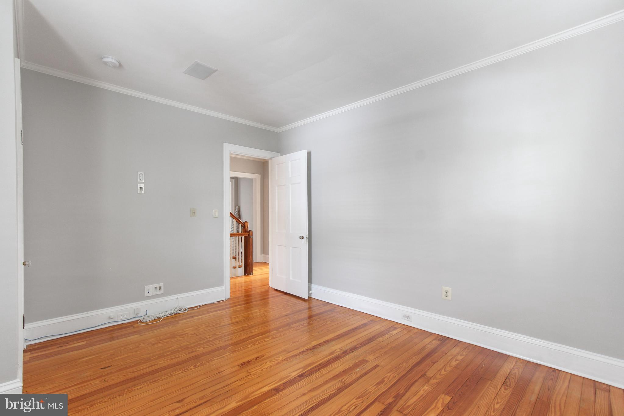 608 Somerset Road Baltimore, MD 21210 - Photo 29 of 57