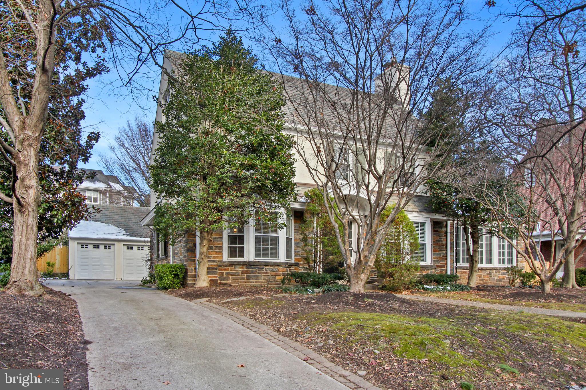 608 Somerset Road Baltimore, MD 21210 - Photo 3 of 57