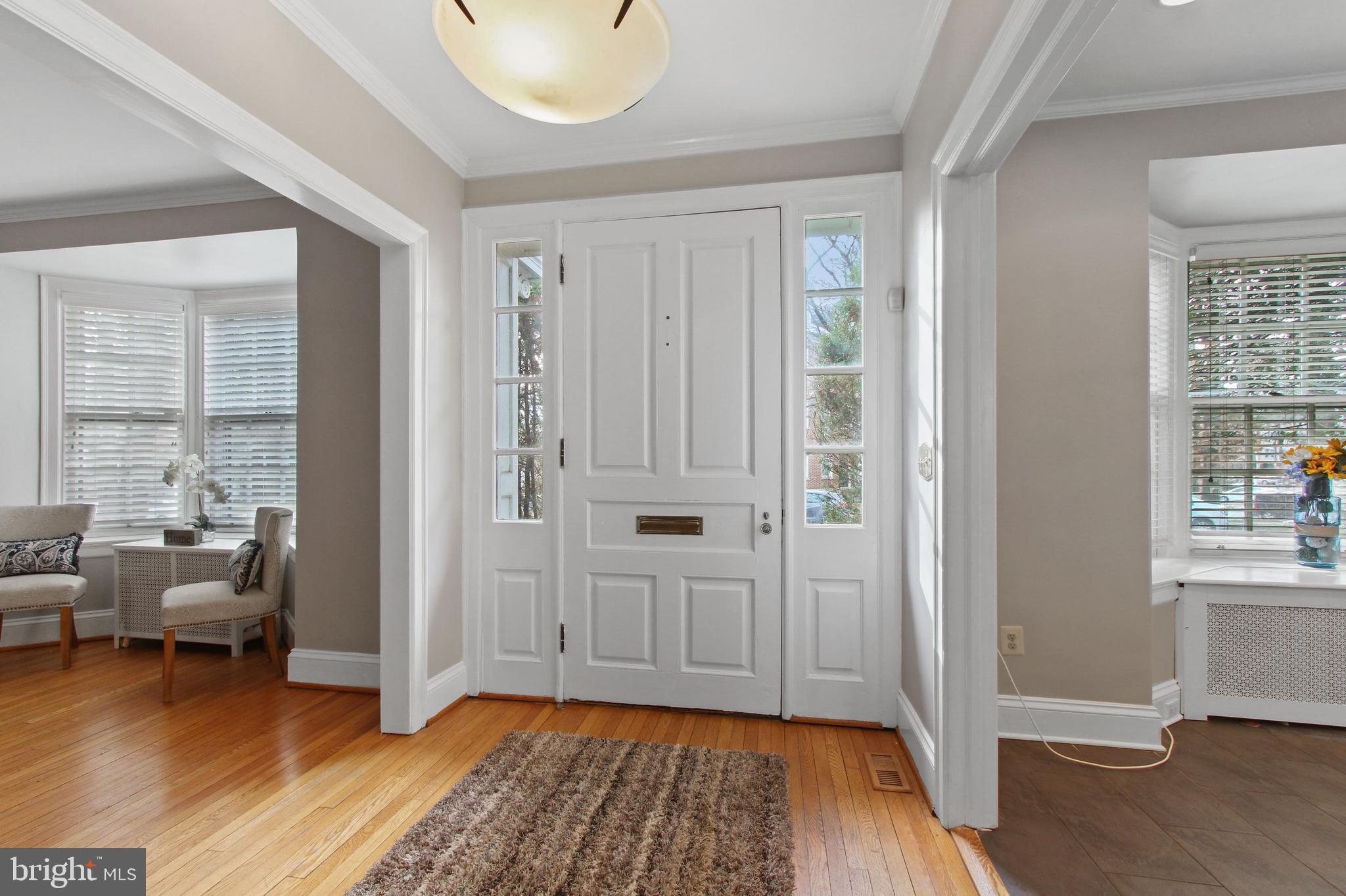 608 Somerset Road Baltimore, MD 21210 - Photo 5 of 57