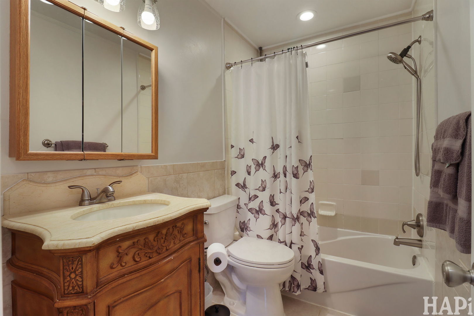 804 Elm Street Maple Park, IL 60151 - Photo 18 of 31 a bathroom with a sink toilet and shower