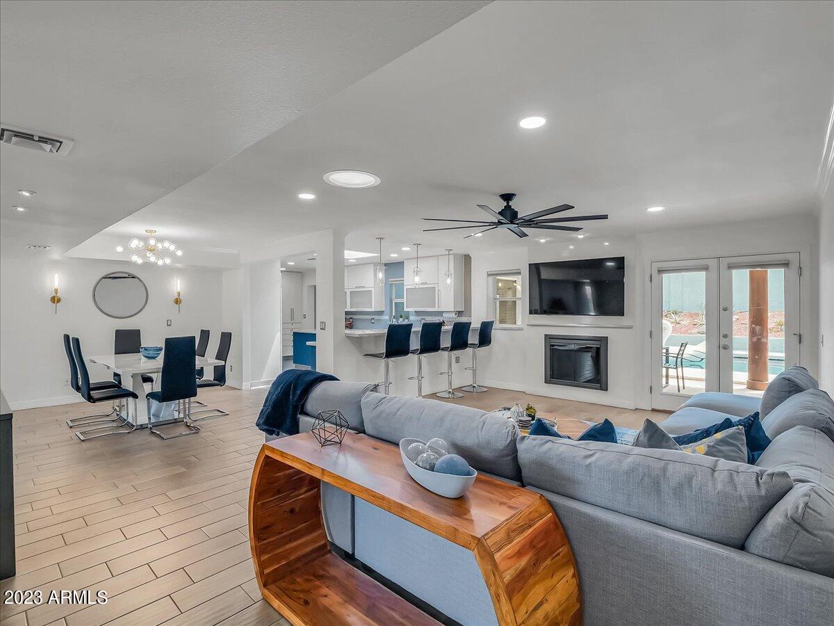 3351 East Las Rocas Drive Phoenix, AZ 85028 - Photo 9 of 56