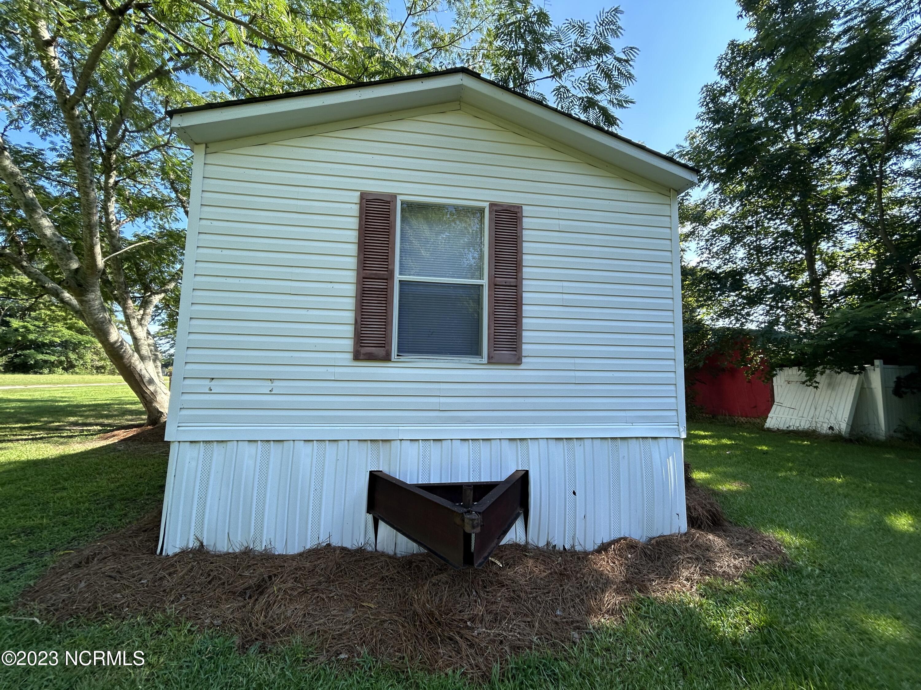 139 Marvin Street Chocowinity, NC 27817 - Photo 20 of 21 0D6C0D90-5126-477C-9508-55C5F0AFA878