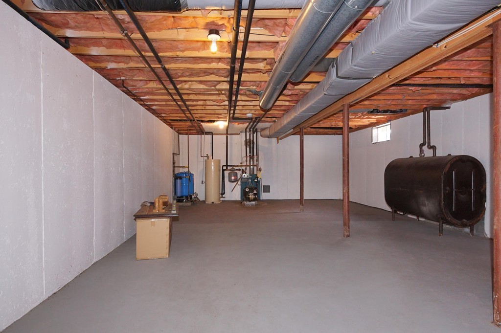 110 Hudson Road Stow, MA 01775 - Photo 28 of 29 Gallery Image 28