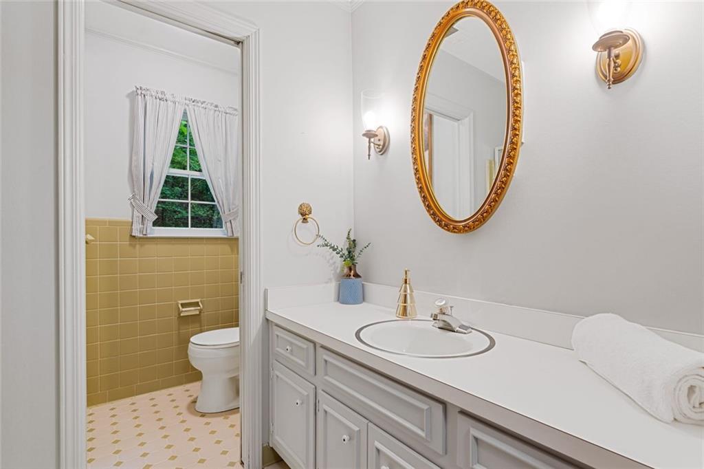 260 Burdette Road Northwest Sandy Springs, GA 30327 - Photo 43 of 59 Gallery Image 43