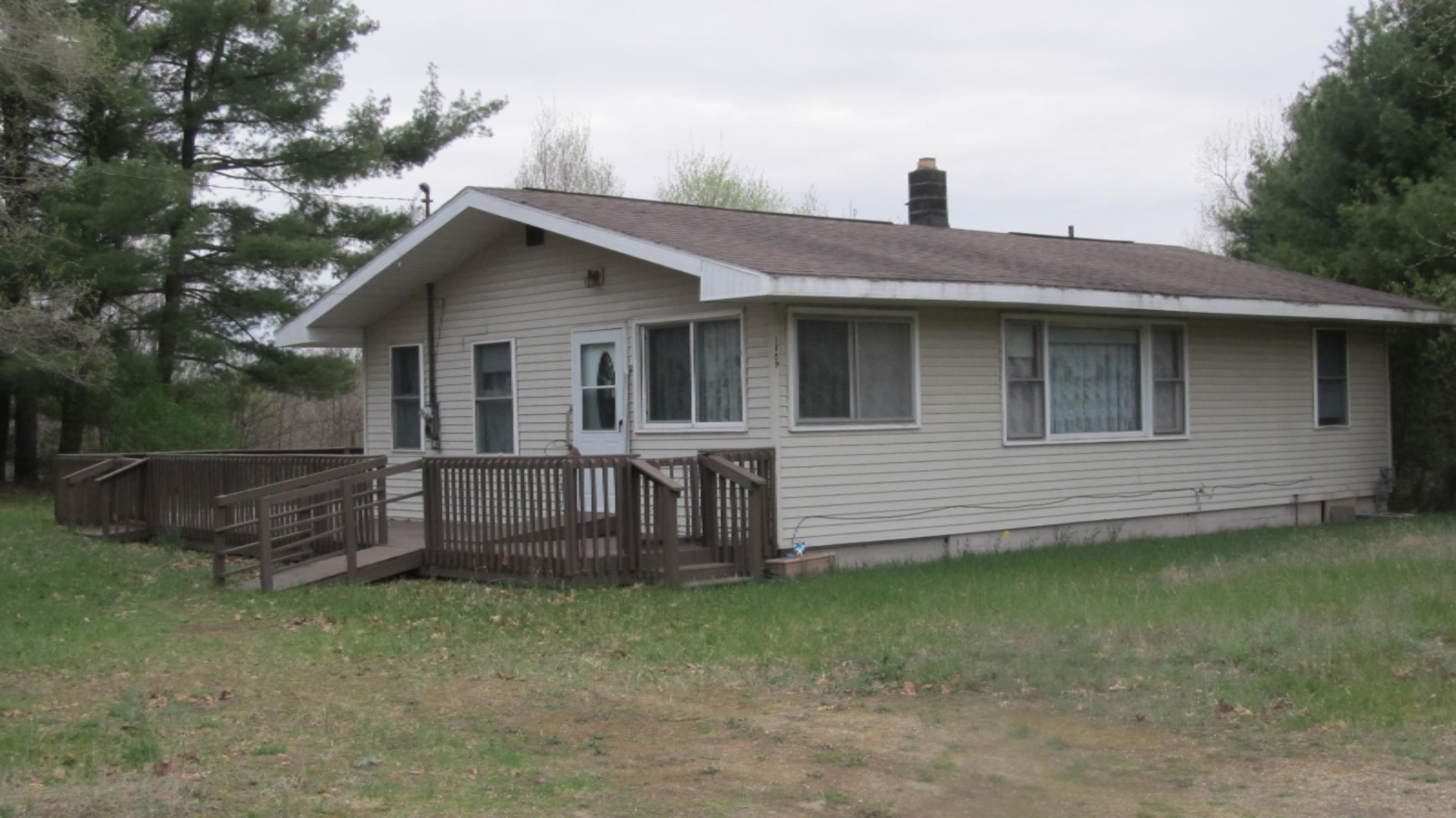 1769 Hilt Road Muskegon, MI 49445 - Photo 1 of 3 IMG_1710