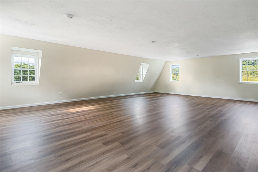 21 Randall Road Berlin, MA 01503 - Photo 36 of 42 Gallery Image 36