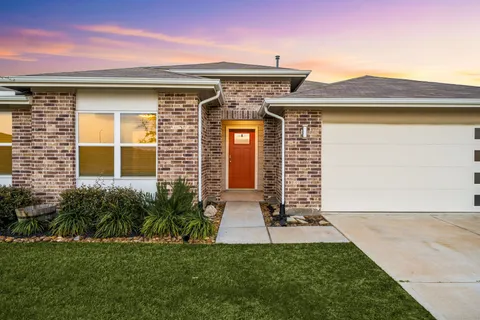 $385,000 | 1803 Rolling Hl Lane, Richmond, TX 77469