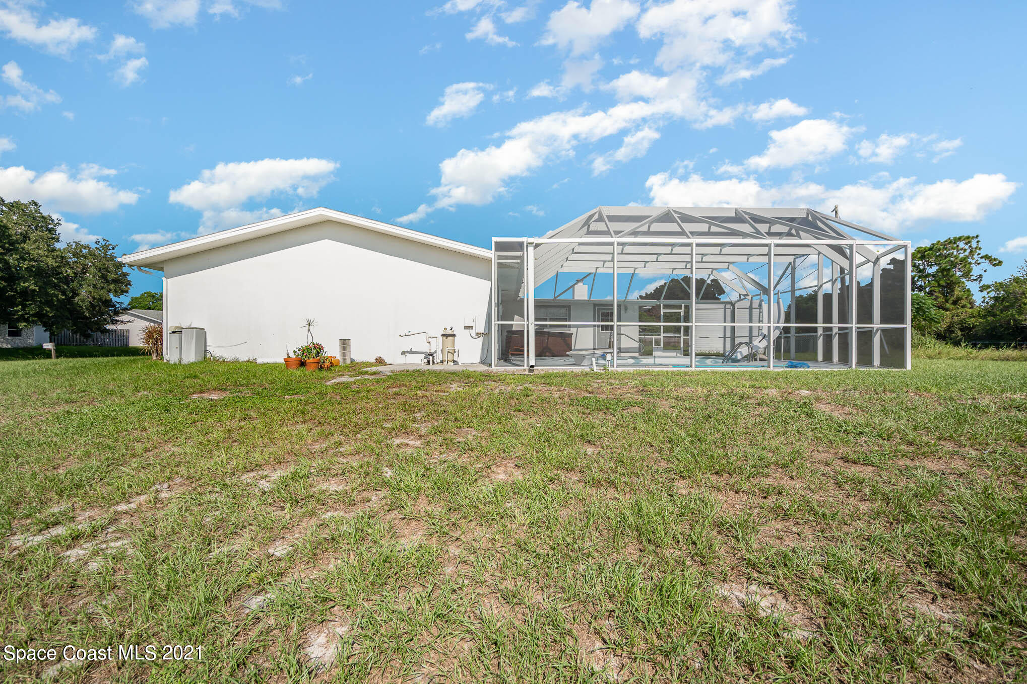 2906 Chipper Drive Northeast Palm Bay, FL 32905 - Photo 2 of 21 Side of Home