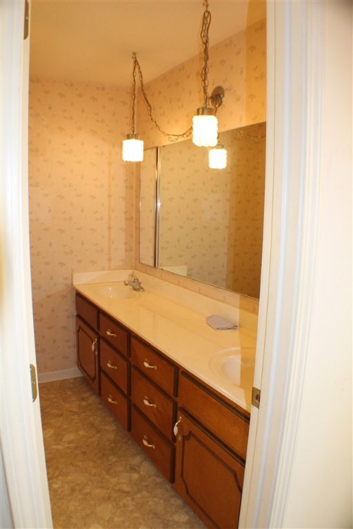 15043 Beacon Ridge Drive Seneca, SC 29678 - Photo 11 of 33 Gallery Image 11