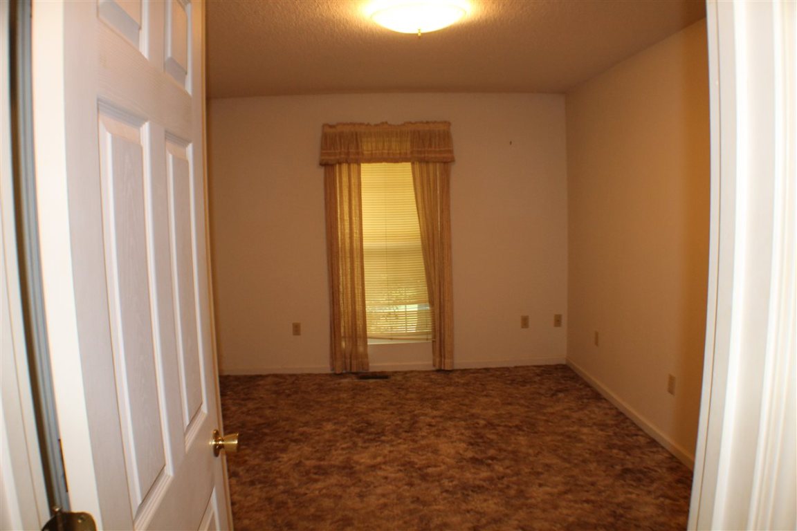 15043 Beacon Ridge Drive Seneca, SC 29678 - Photo 9 of 33 Gallery Image 9