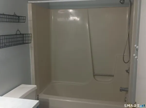 $189,900 | 2 Branch Road, Unit 2A, Thomaston, CT 06787