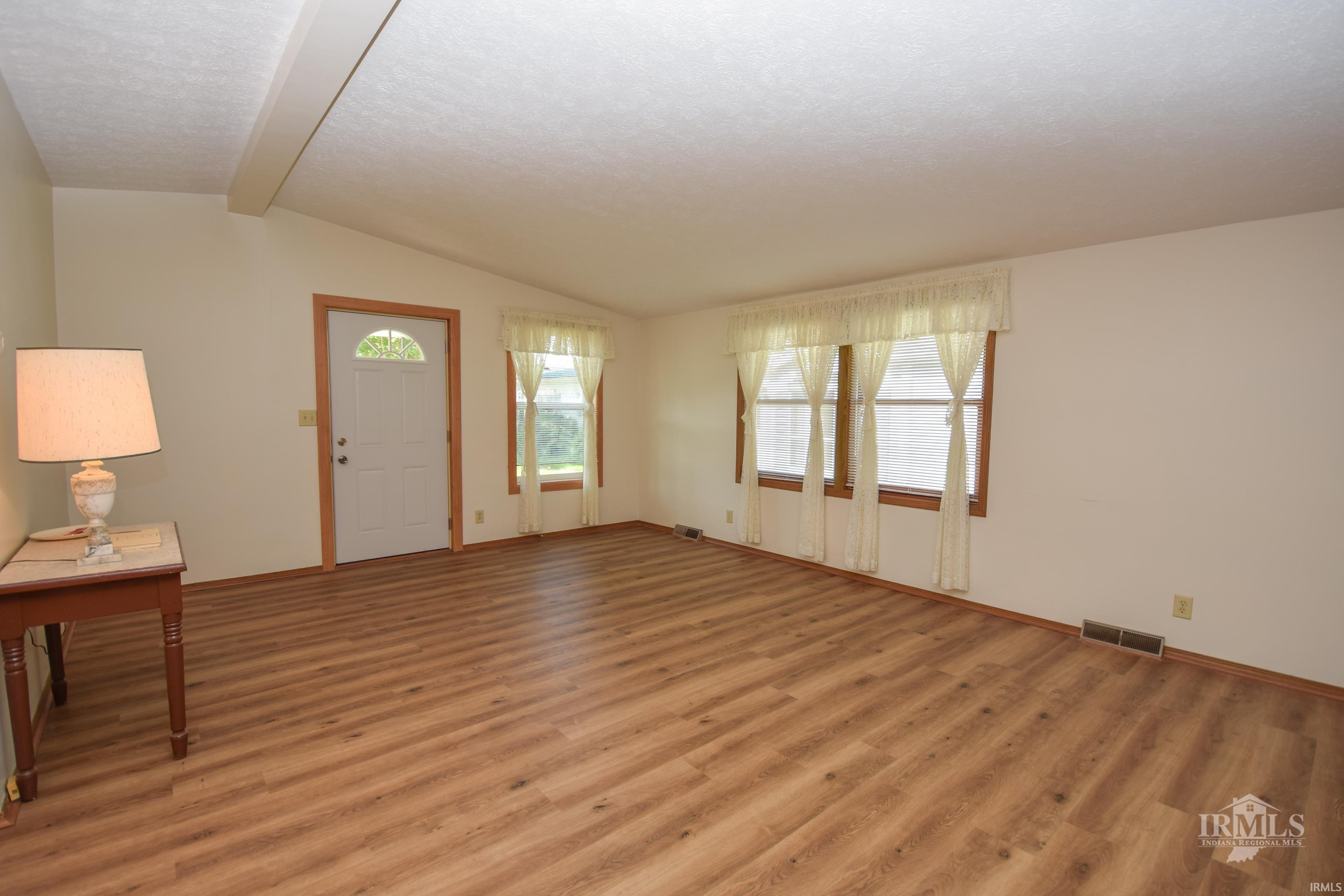 2800 South Andrews Road Yorktown, IN 47396 - Photo 3 of 31 Gallery Image 3