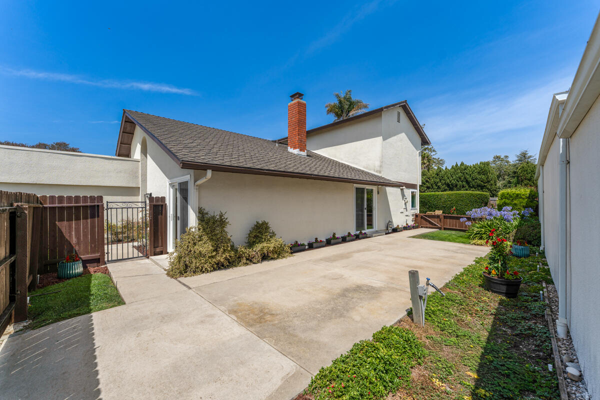 480 Reed Court Goleta, CA 93117 - Photo 40 of 41 _ROY3627