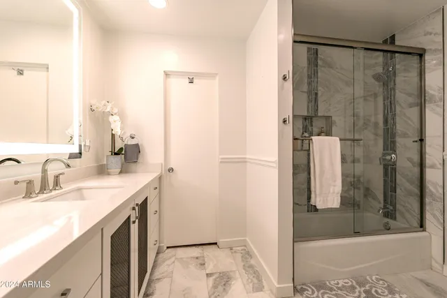 $3,150,000 | 4333 East McDonald Drive, Phoenix, AZ 85018