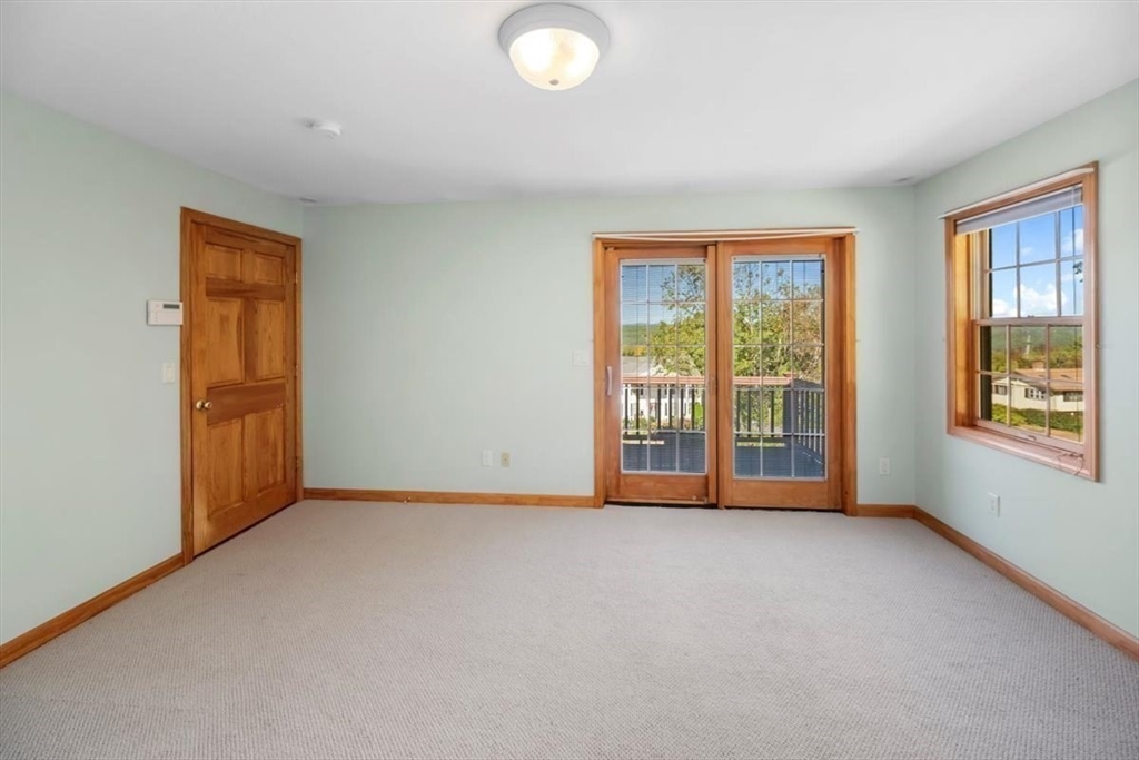 62 Lindsay Lane Athol, MA 01331 - Photo 14 of 42