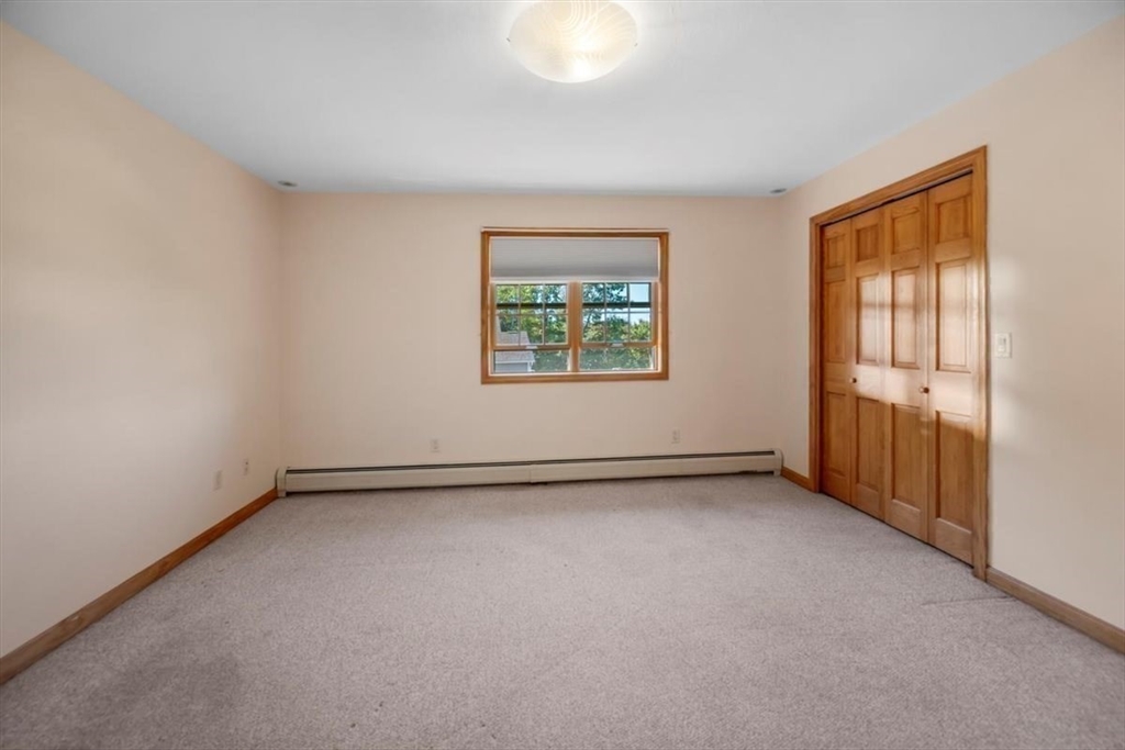 62 Lindsay Lane Athol, MA 01331 - Photo 23 of 42