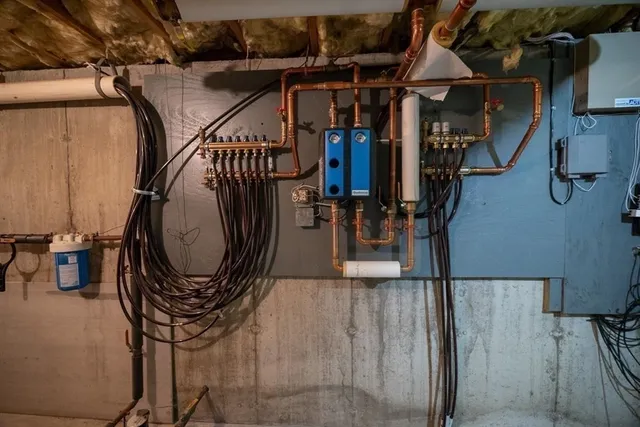 $579,000 | 62 Lindsay Lane, Athol, MA 01331