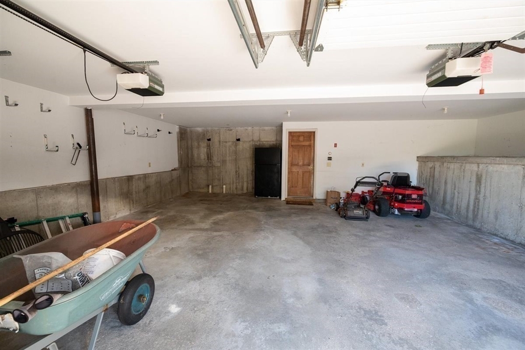 62 Lindsay Lane Athol, MA 01331 - Photo 33 of 42