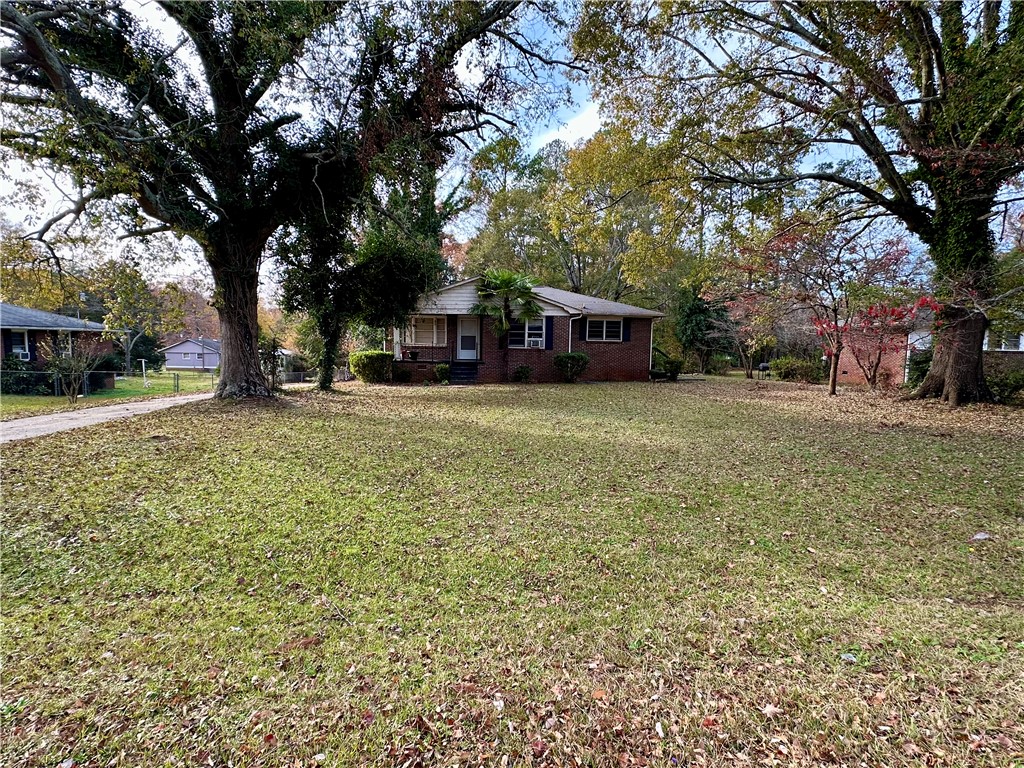 310 Nelson Drive Anderson, SC 29621 - Photo 2 of 16