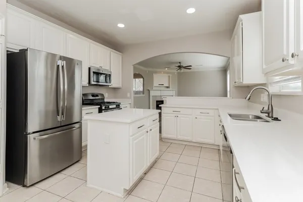 $2,605 | 18403 Mabels Island Court, Humble, TX 77346