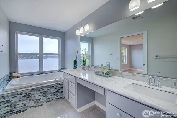 $1,150,000 | 9837 Rainier Avenue South, Seattle, WA 98118