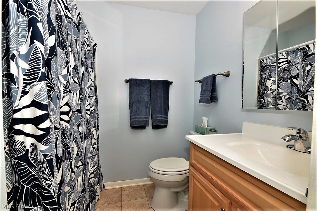 1179 Blanchester Road Lyndhurst, OH 44124 - Photo 22 of 32