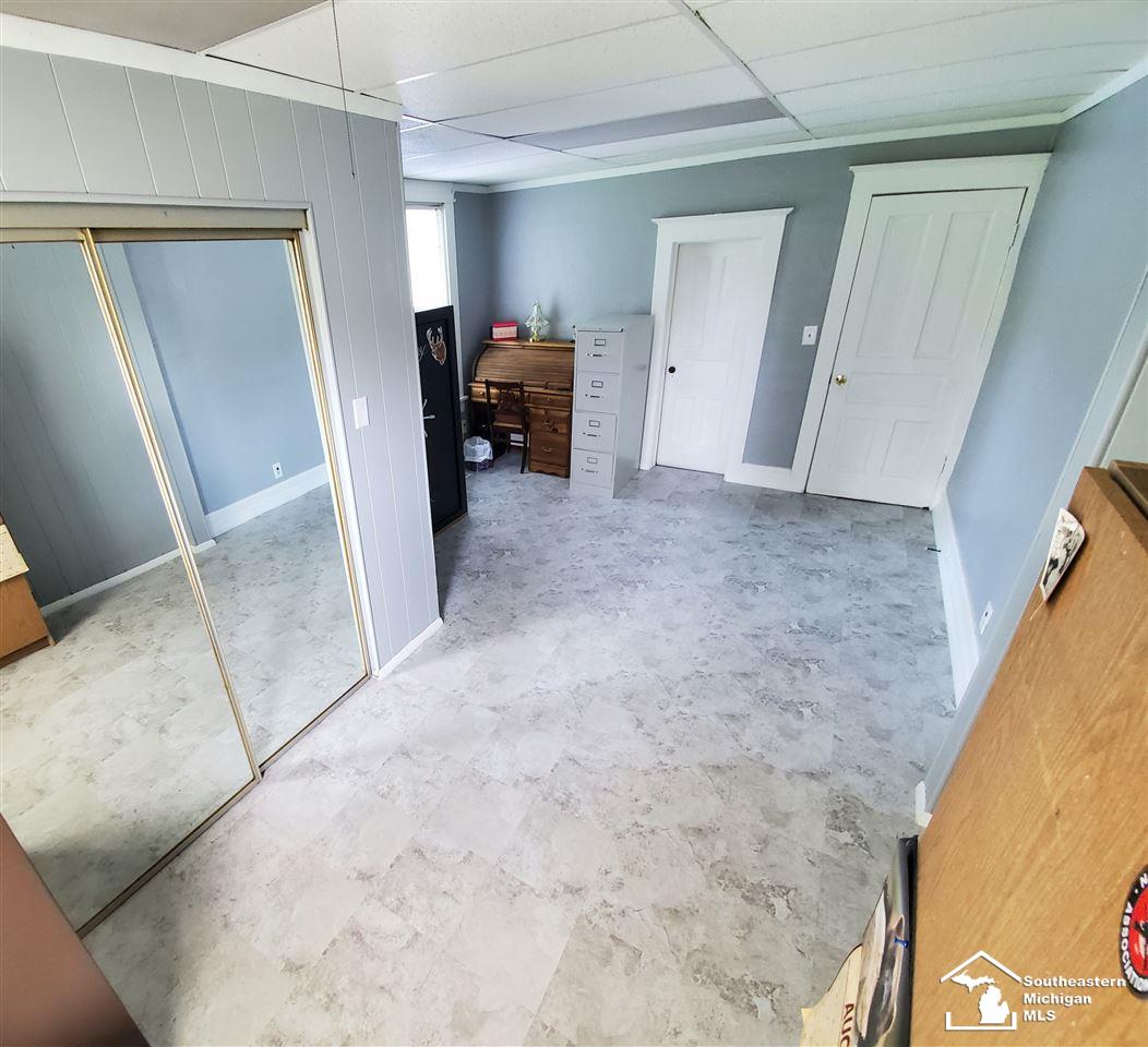 8521 Crabb Road Temperance, MI 48182 - Photo 32 of 37