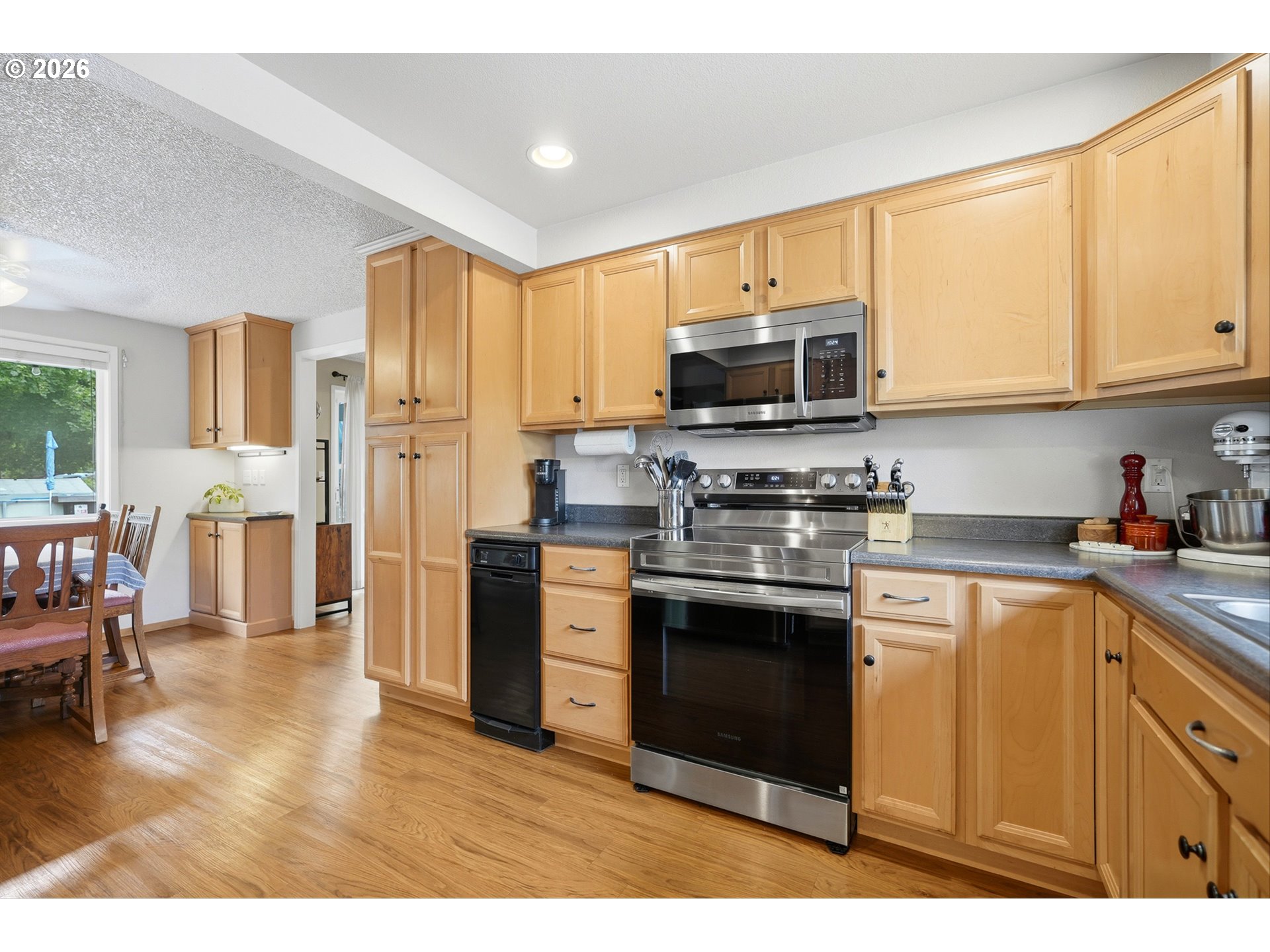 20340 South Beavercreek Road Oregon City, OR 97045 - Photo 17 of 40