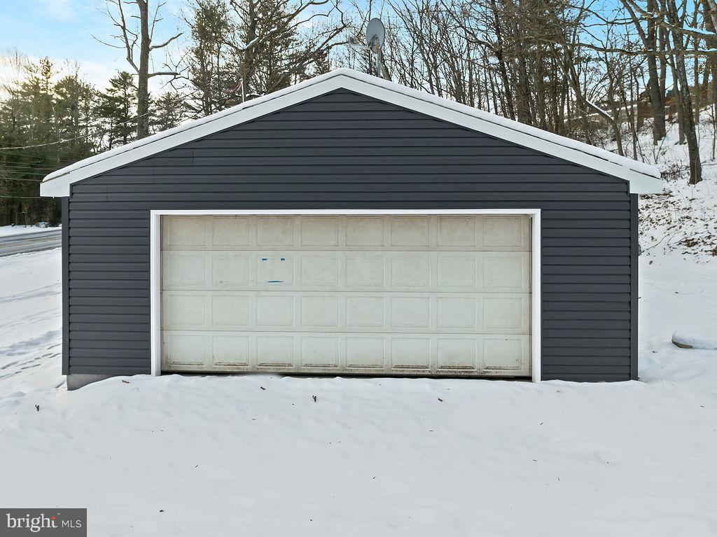 4515 Chambersburg Road Biglerville, PA 17307 - Photo 5 of 34 Gallery Image 5