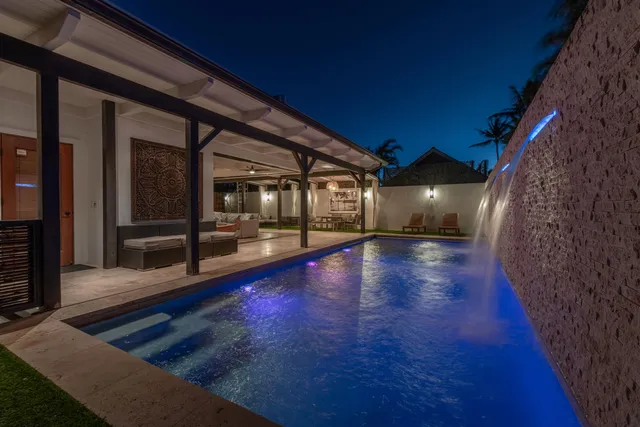 a view of a house with pool