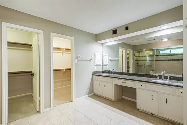 $699,000 | 2825 Hackberry Lane, Katy, TX 77493