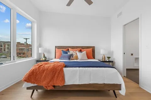 $429,868 | 1031 Pacific Street, Kansas City, MO 64106