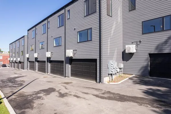 $425,000 | 1031 Pacific Street, Kansas City, MO 64106