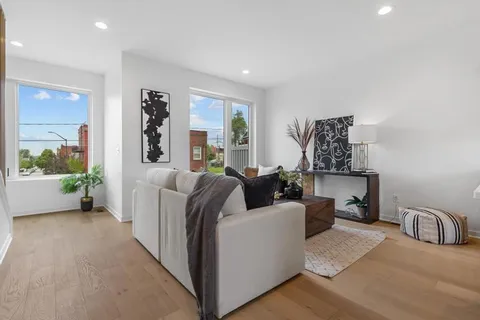 $429,868 | 1031 Pacific Street, Kansas City, MO 64106