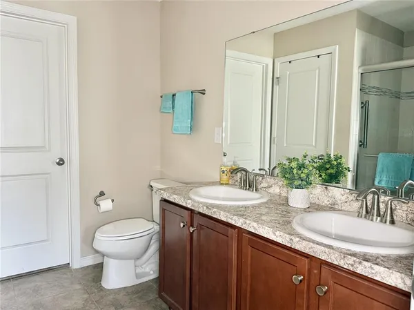 $385,000 | 9242 Freedom Hill Drive, Seffner, FL 33584