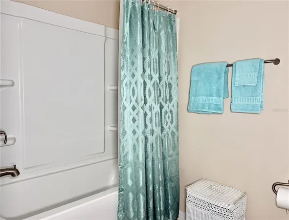 $385,000 | 9242 Freedom Hill Drive, Seffner, FL 33584