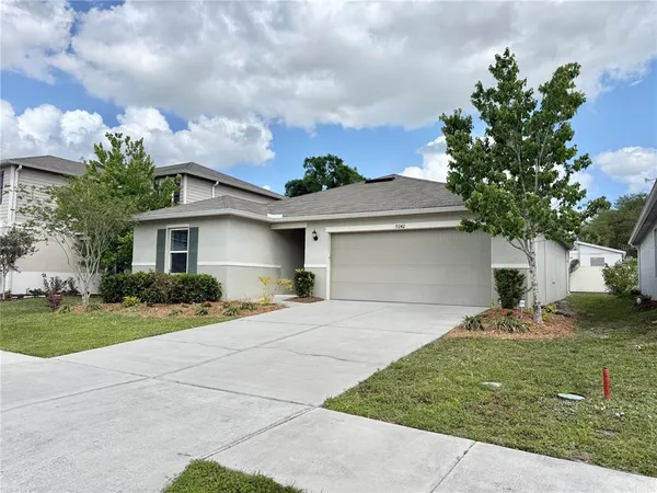 $385,000 | 9242 Freedom Hill Drive, Seffner, FL 33584
