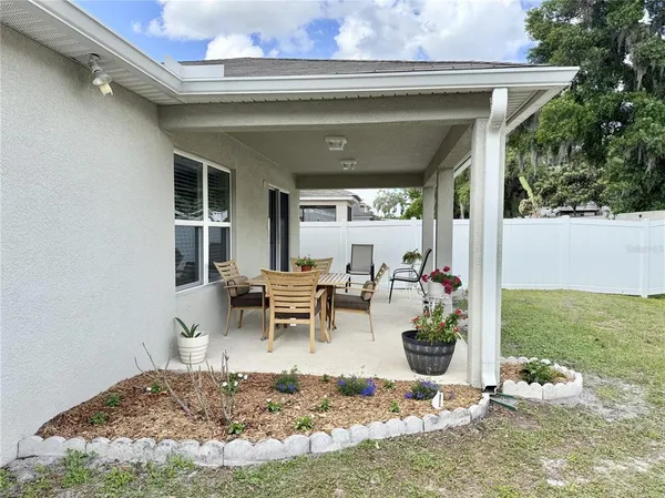 $385,000 | 9242 Freedom Hill Drive, Seffner, FL 33584